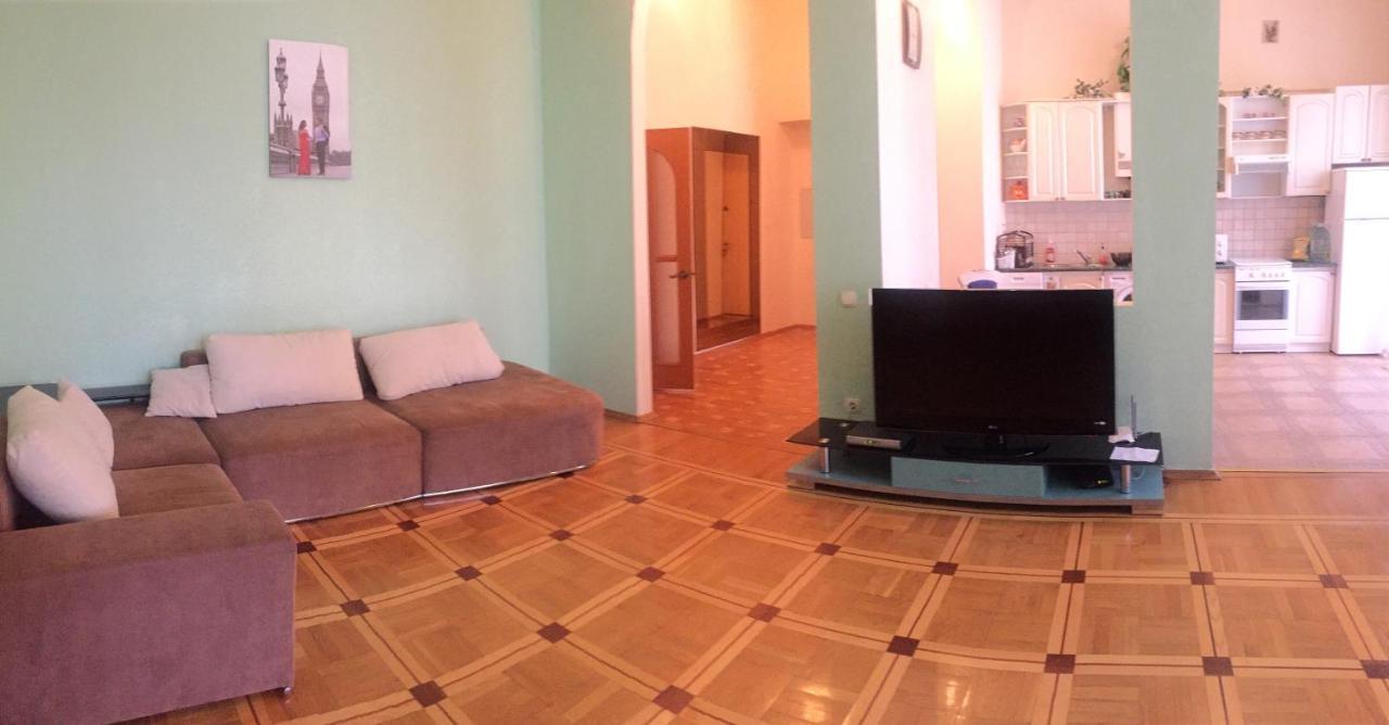 The Most Beautiful House Kiev Exterior foto