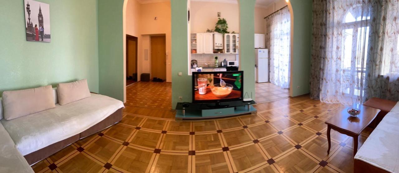 The Most Beautiful House Kiev Exterior foto